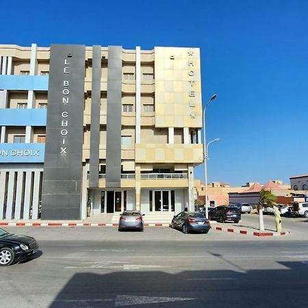 Hotel Le Bon Choix นูอาดิบู ภายนอก รูปภาพ