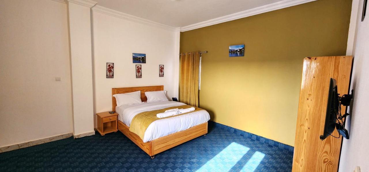 Hotel Le Bon Choix นูอาดิบู ภายนอก รูปภาพ